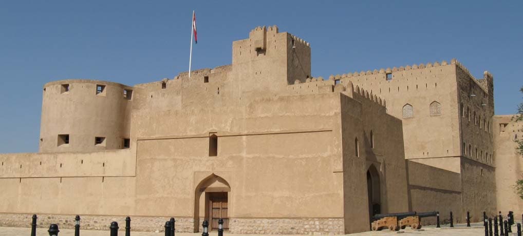 Nizwa Bahla Jabrin Fort full day